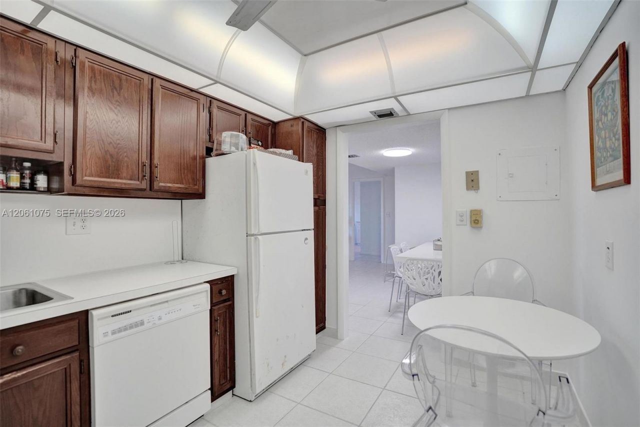 10777 W Sample Rd, Unit 718, Coral Springs, FL 33065 Photo