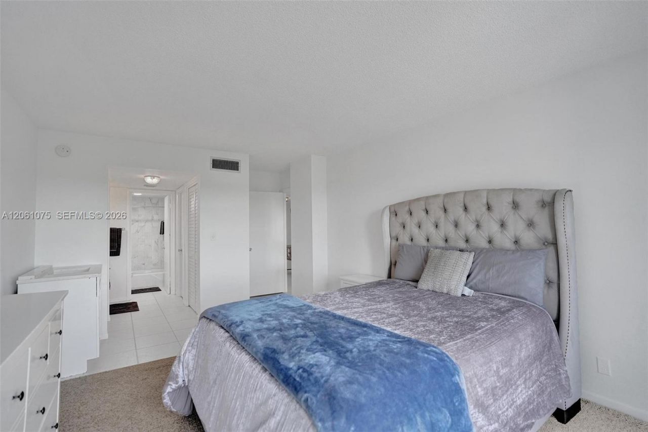 10777 W Sample Rd, Unit 718, Coral Springs, FL 33065 Photo