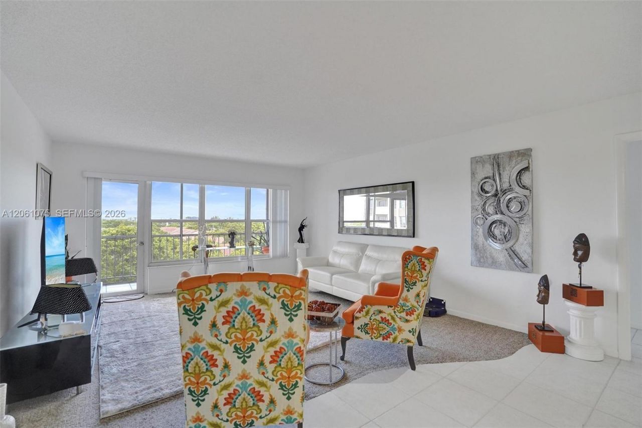 10777 W Sample Rd, Unit 718, Coral Springs, FL 33065 Photo