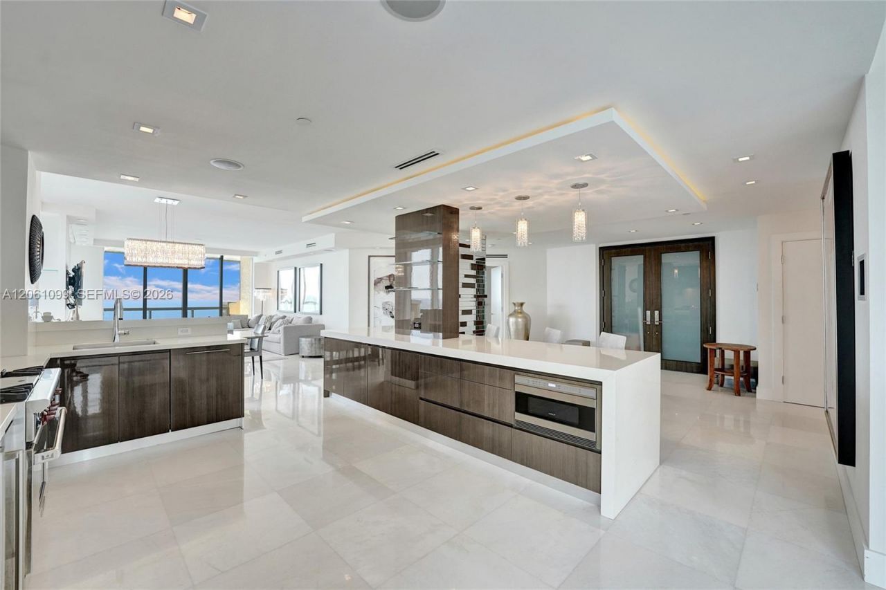 17875 Collins Ave, Unit 3201, Sunny Isles Beach, FL 33160 Photo