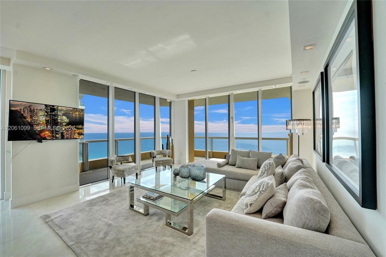 17875 Collins Ave, Unit 3201, Sunny Isles Beach, FL 33160 Photo
