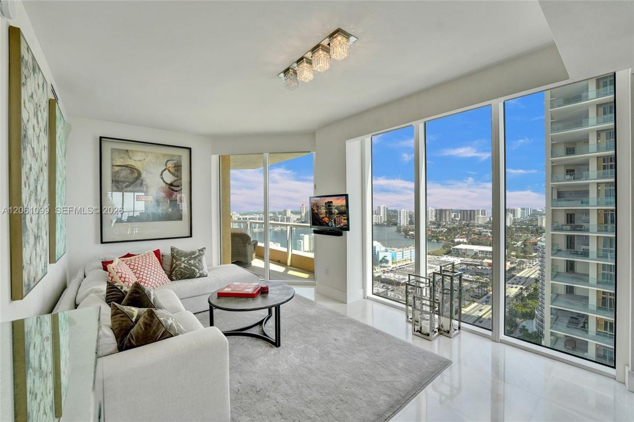 17875 Collins Ave, Unit 3201, Sunny Isles Beach, FL 33160 Photo