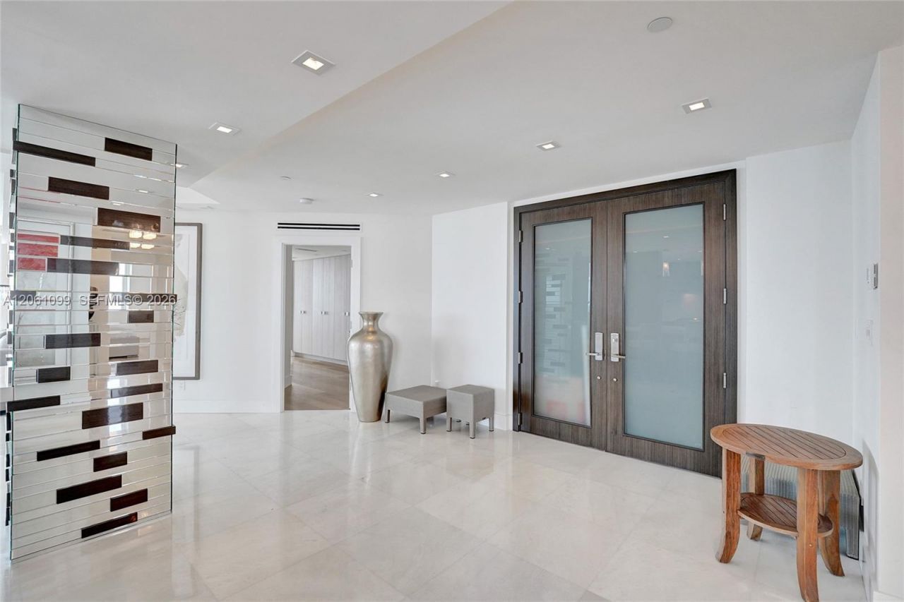 17875 Collins Ave, Unit 3201, Sunny Isles Beach, FL 33160 Photo