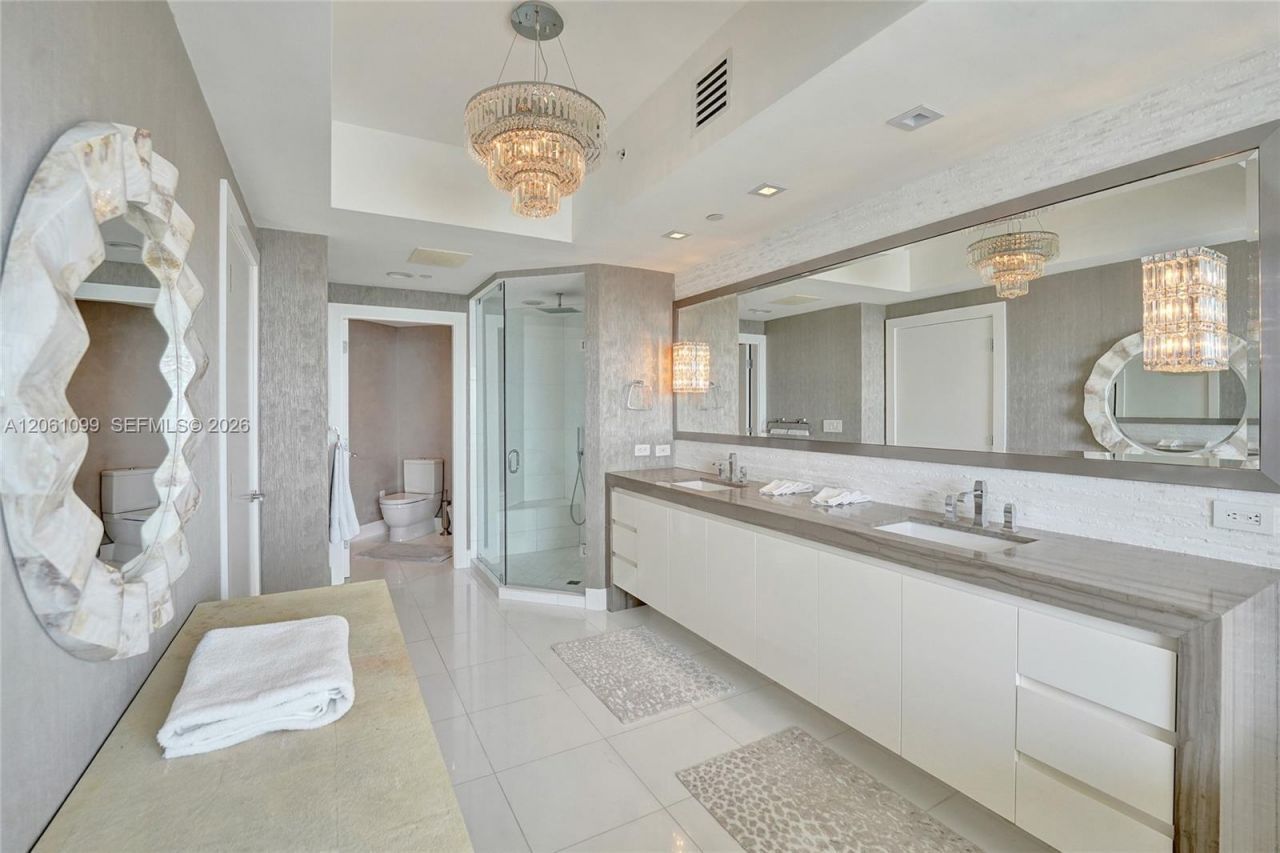 17875 Collins Ave, Unit 3201, Sunny Isles Beach, FL 33160 Photo
