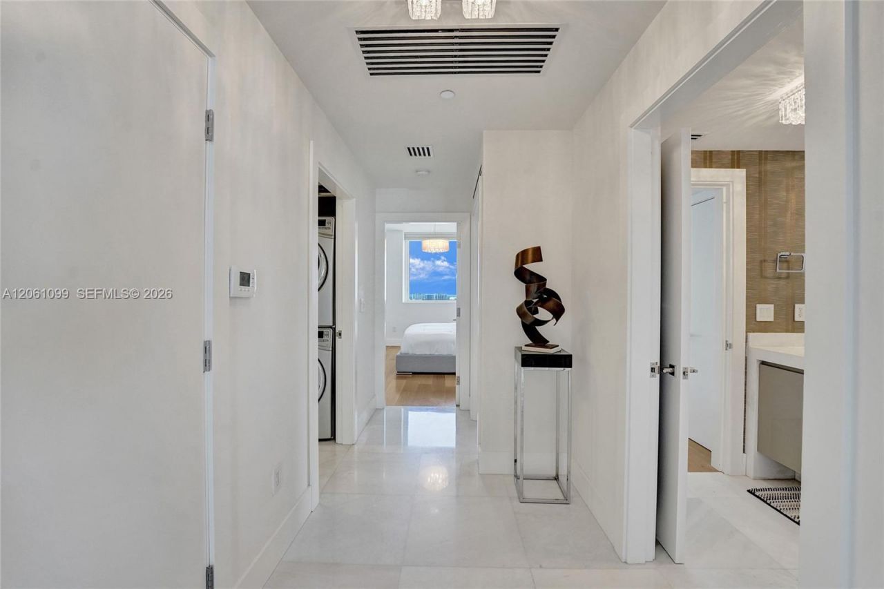 17875 Collins Ave, Unit 3201, Sunny Isles Beach, FL 33160 Photo
