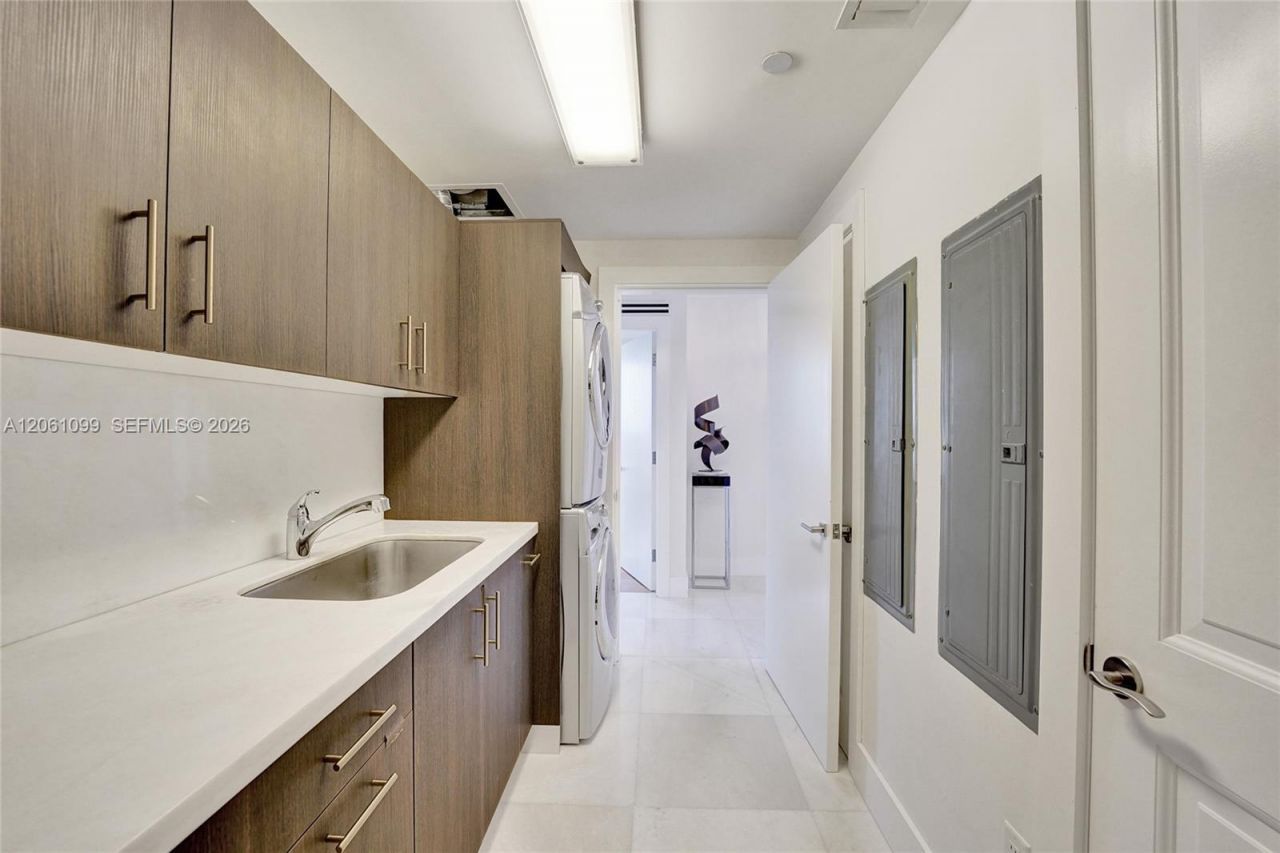 17875 Collins Ave, Unit 3201, Sunny Isles Beach, FL 33160 Photo