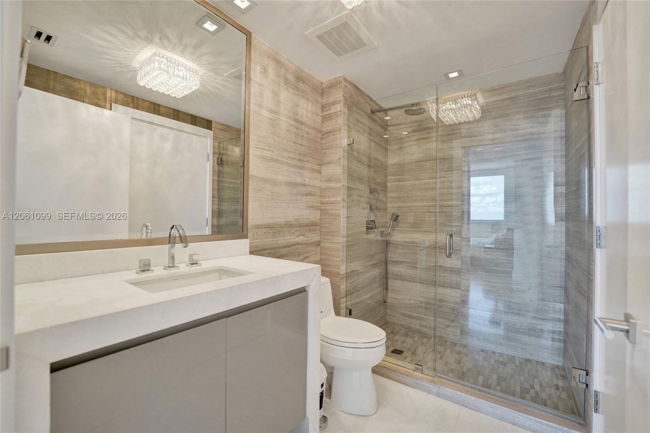 17875 Collins Ave, Unit 3201, Sunny Isles Beach, FL 33160 Photo