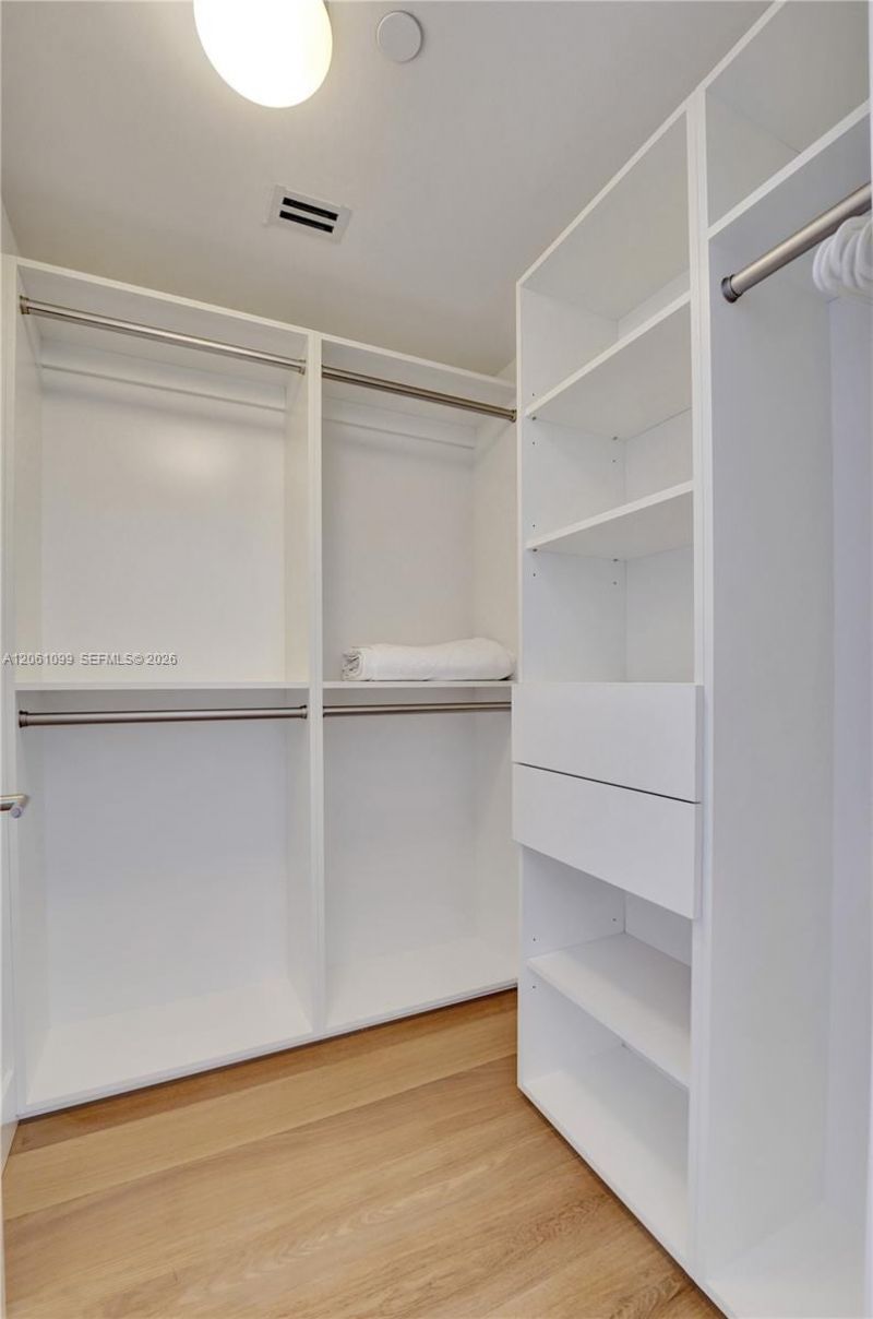 17875 Collins Ave, Unit 3201, Sunny Isles Beach, FL 33160 Photo