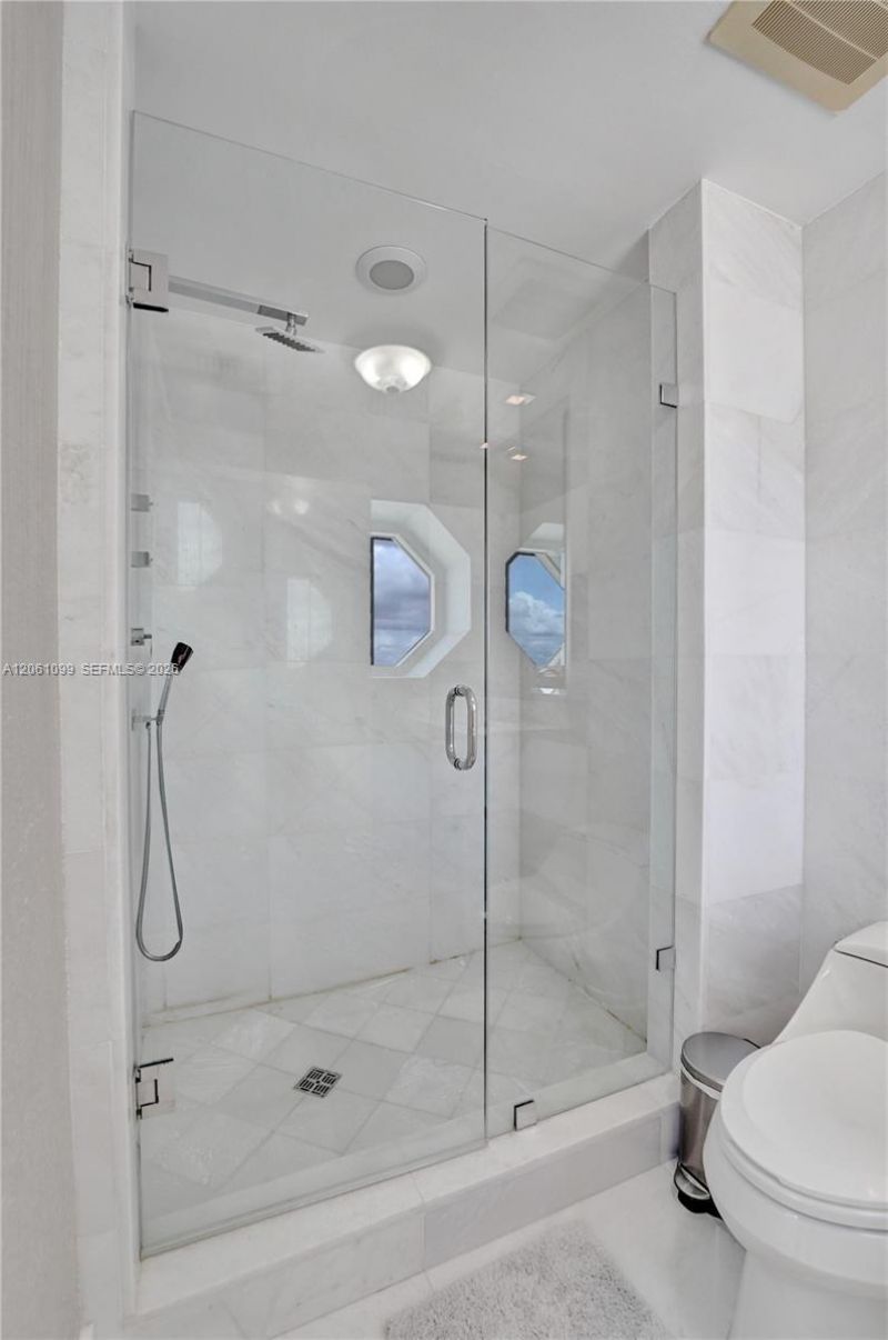 17875 Collins Ave, Unit 3201, Sunny Isles Beach, FL 33160 Photo