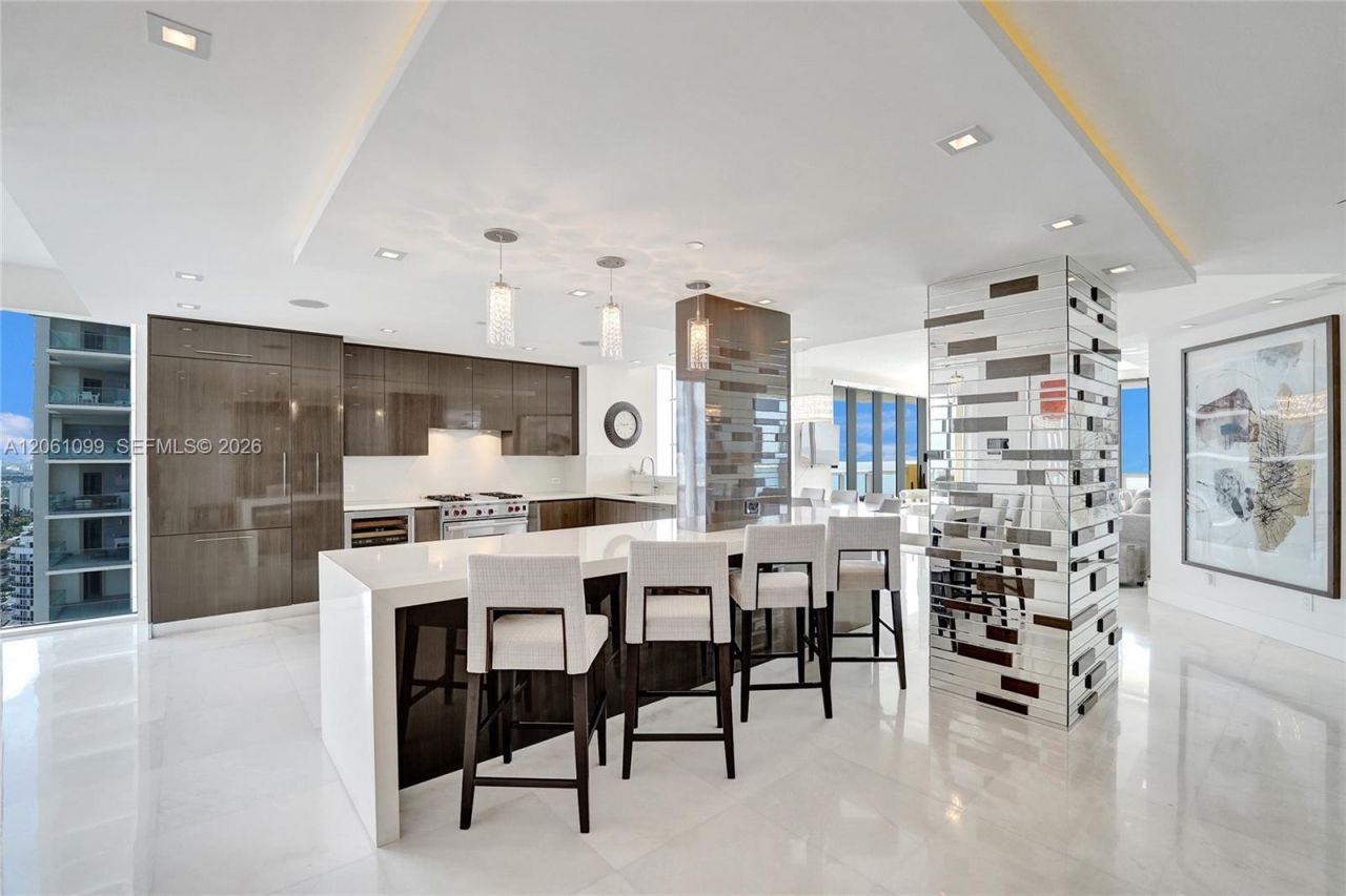 17875 Collins Ave, Unit 3201, Sunny Isles Beach, FL 33160 Photo