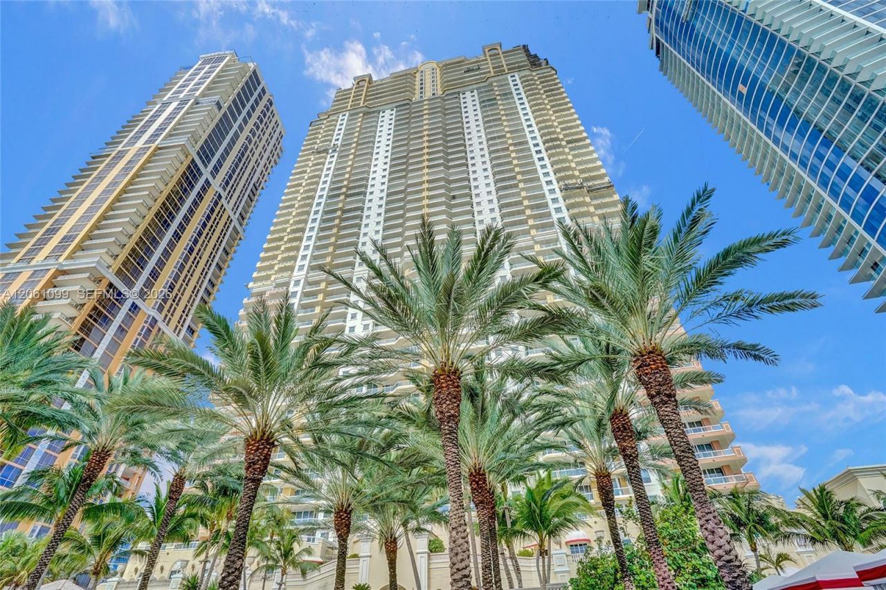 17875 Collins Ave, Unit 3201, Sunny Isles Beach, FL 33160 Photo
