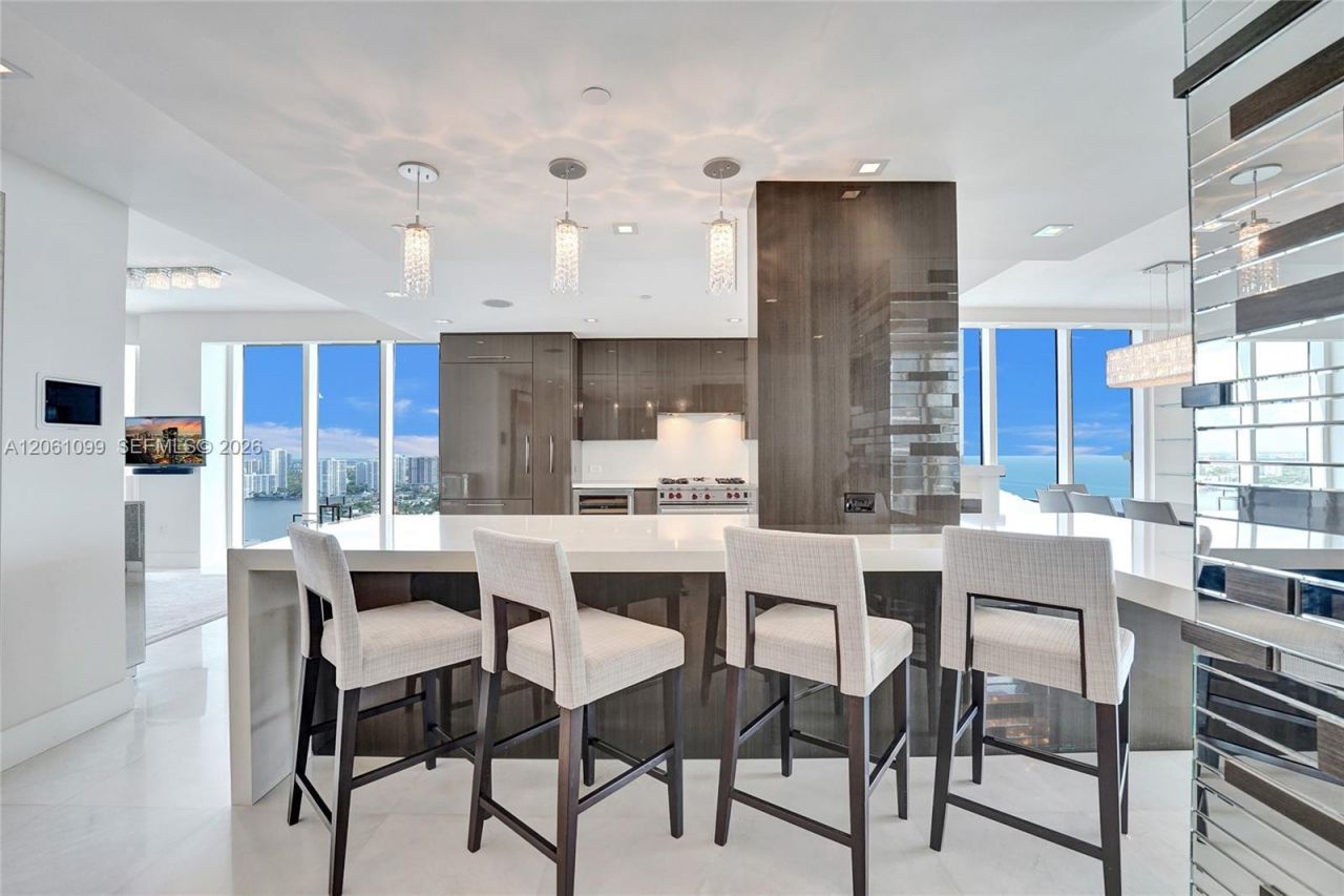 17875 Collins Ave, Unit 3201, Sunny Isles Beach, FL 33160 Photo