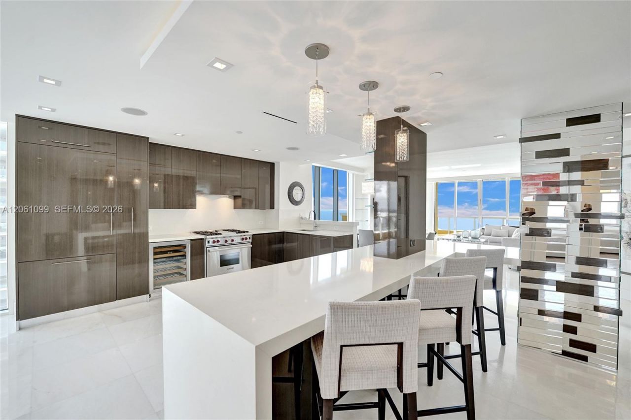 17875 Collins Ave, Unit 3201, Sunny Isles Beach, FL 33160 Photo
