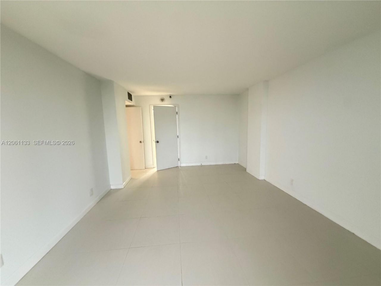 290 174th St, Unit 617, Sunny Isles Beach, FL 33160 Photo