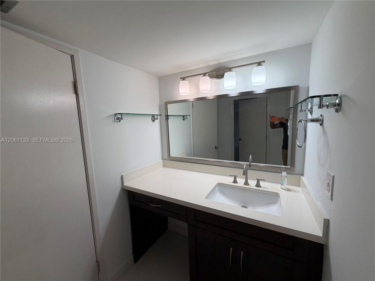 290 174th St, Unit 617, Sunny Isles Beach, FL 33160 Photo