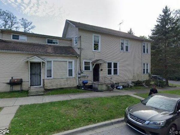 1631 Buena Vista Avenue , Chicago Heights, IL 60411