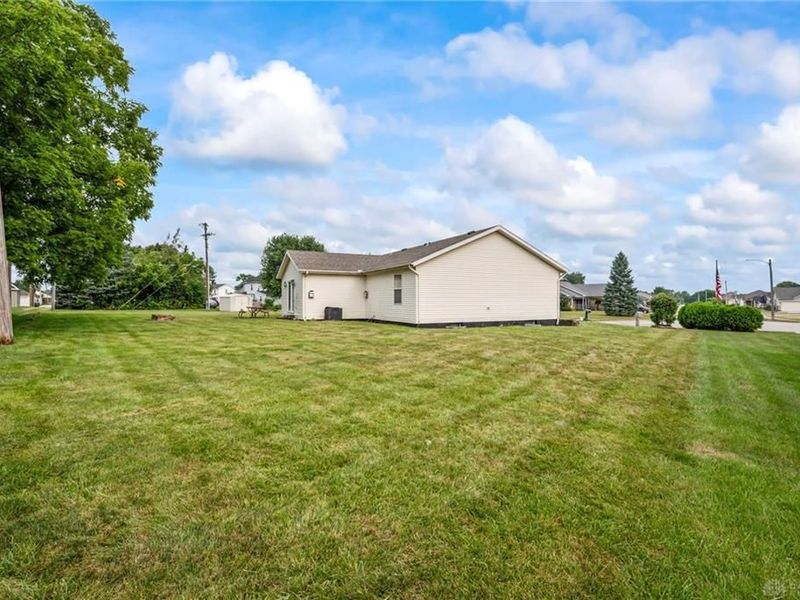 405 Patty Drive, Bradford, OH 45308 Photo 42
