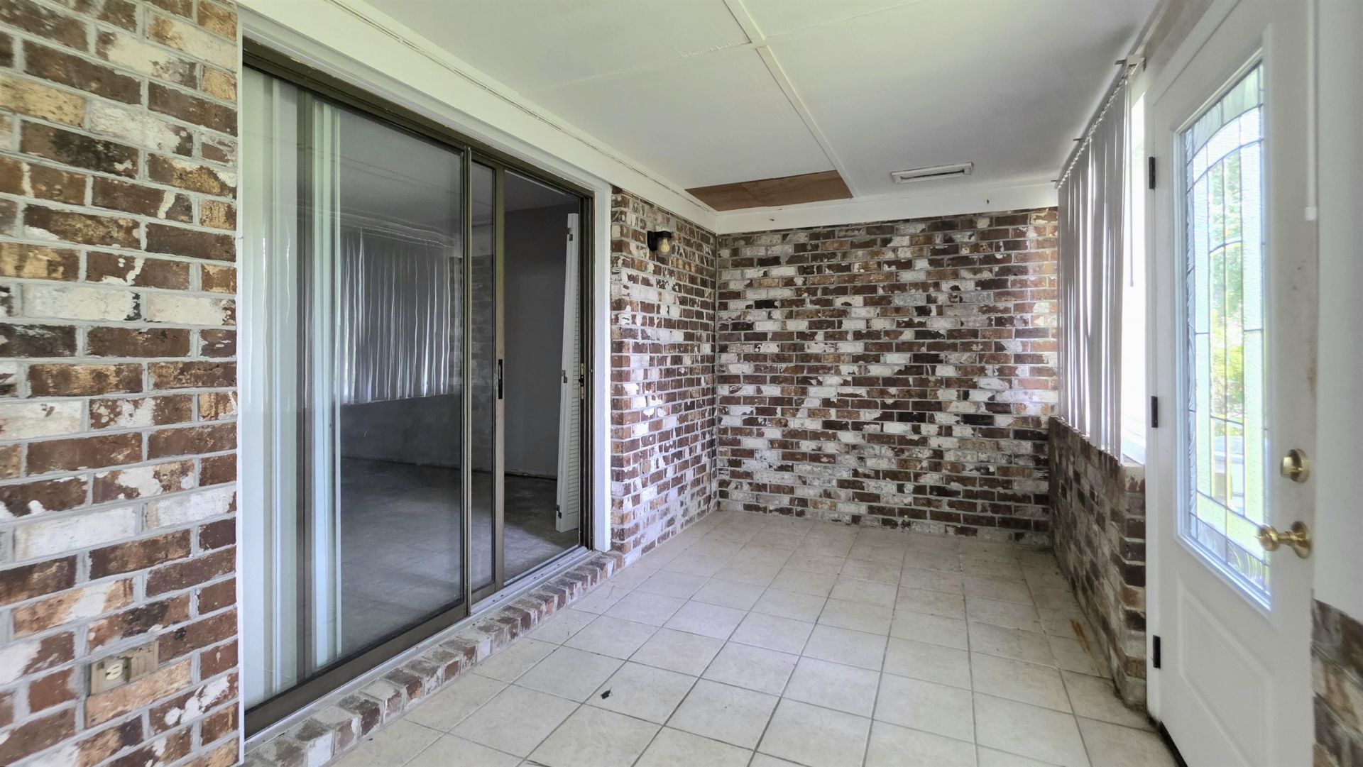 1830 Fairway Ridge Dr.  Photo 10