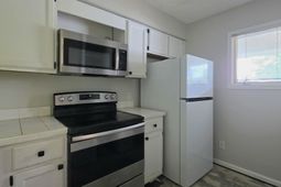 1830 Fairway Ridge Dr.  photo 4