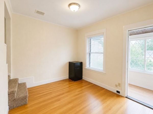 5 Parkdale Street, Unit B, Somerville, MA 02143