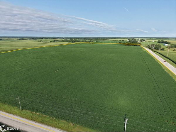 305th St. at IL Hwy 17, New Windsor, IL 61465