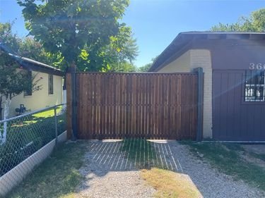366 S St Augustine Drive, Dallas, TX 75217
