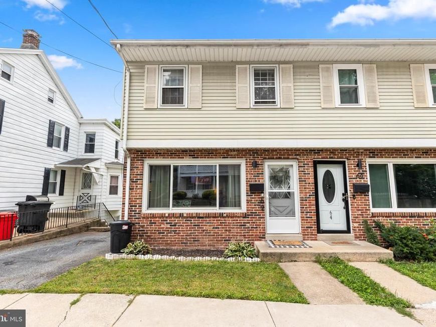 62 W Wyomissing Avenue, Mohnton, PA 19540 Main Photo