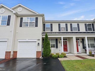 240 E MISSION LANE LANE E, Unit 240, LEVITTOWN, PA 19054