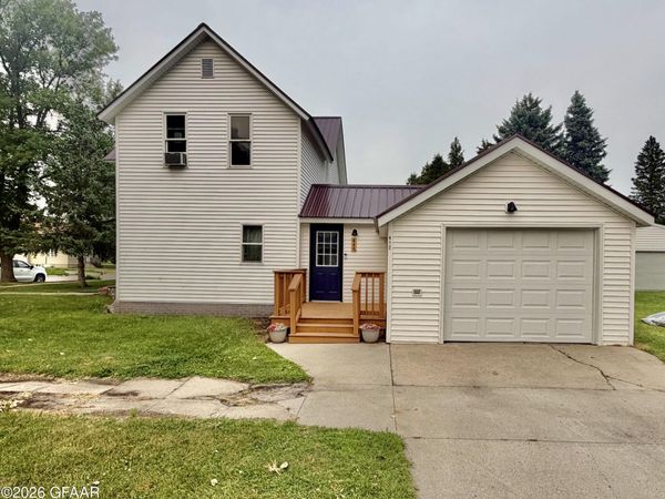 412 1ST Street, Argyle, MN 56713
