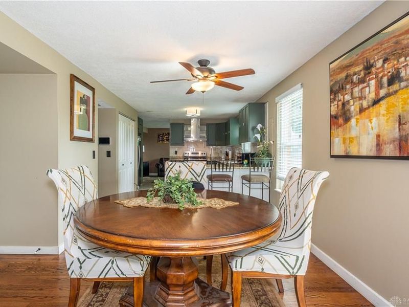 7519 Rustic Woods Drive, Huber Heights, OH 45424 Photo 18