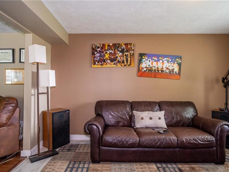 7519 Rustic Woods Drive, Huber Heights, OH 45424 Photo 8