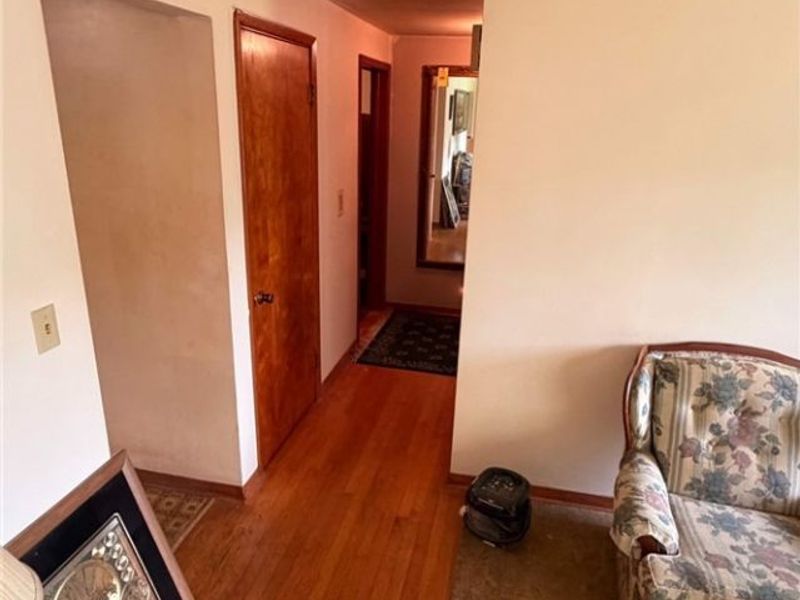 1185 Greensburg Road , Uniontown, OH 44685 Photo 8