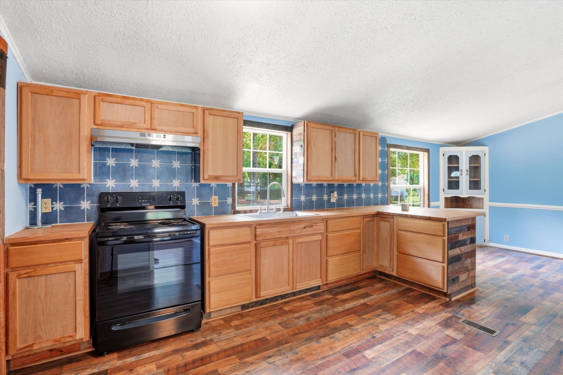 522 Pauline Drive Photo 9