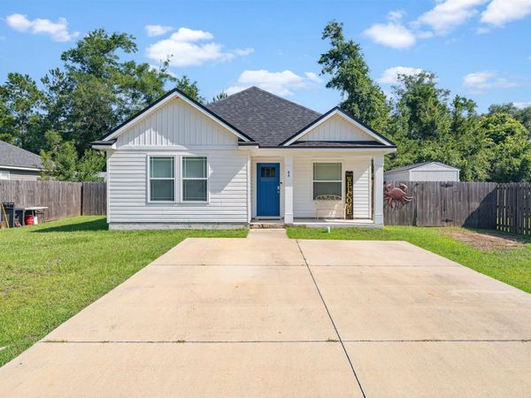 63 John Mills Circle, Sopchoppy, FL 32358