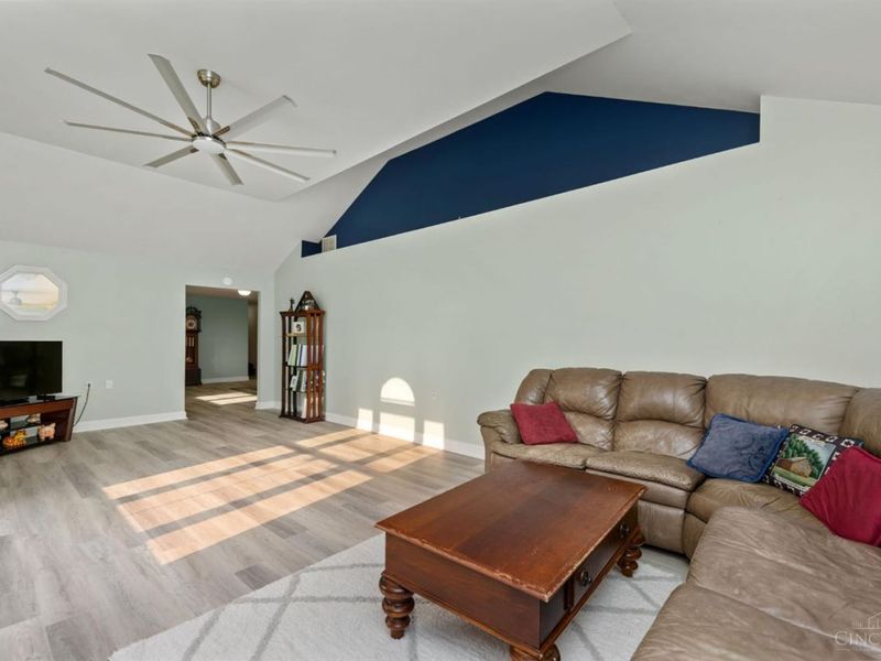 9790 Baker Hanselman Road, Franklin Twp, OH 45121 Photo 13