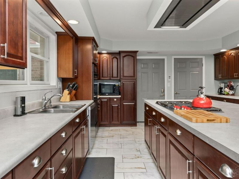 9790 Baker Hanselman Road, Franklin Twp, OH 45121 Photo 16