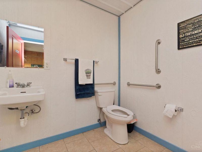 9790 Baker Hanselman Road, Franklin Twp, OH 45121 Photo 35