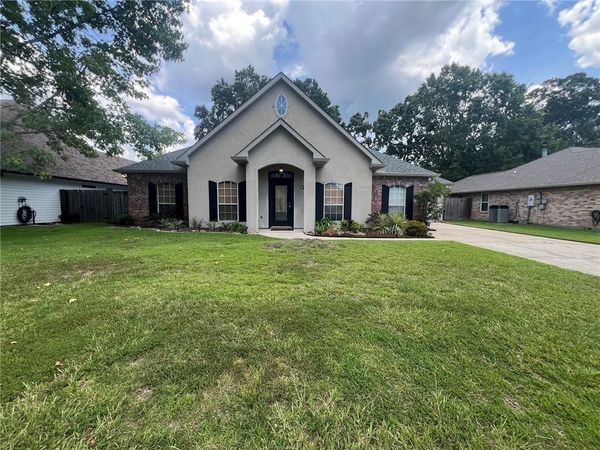 928 NANCY Street , Mandeville, LA 70448