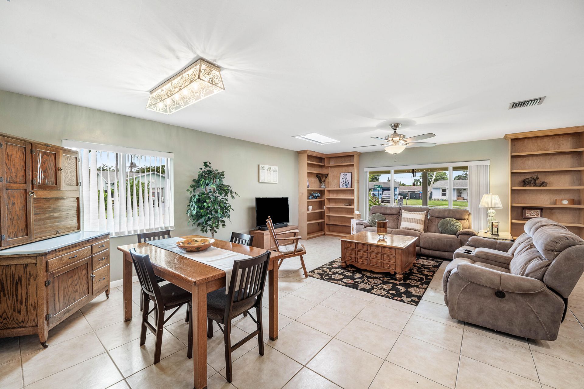 22217 SW 64th Terrace, Boca Raton, FL 33428 Photo
