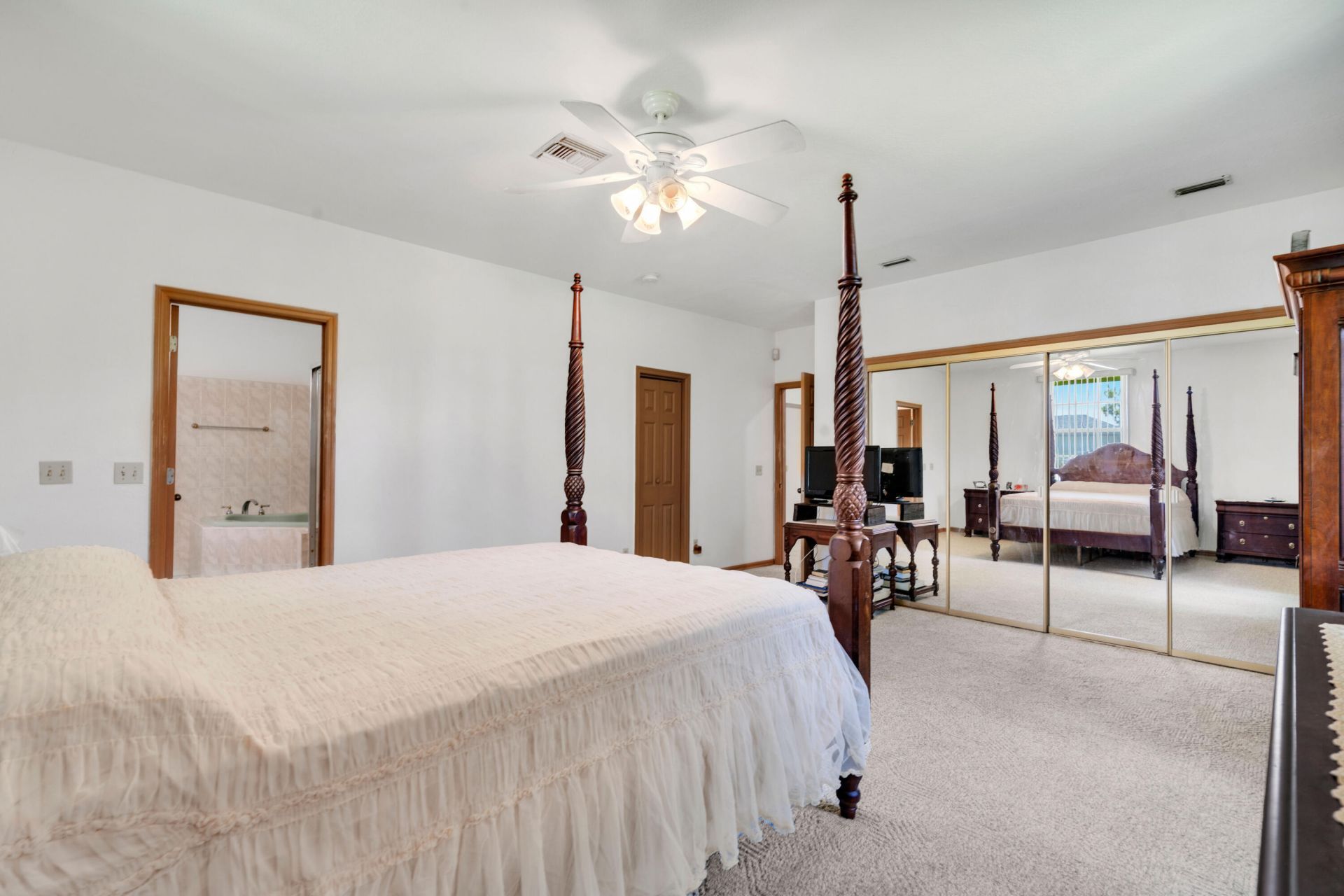 420 18th Avenue Ne, Naples, FL 34120 Photo