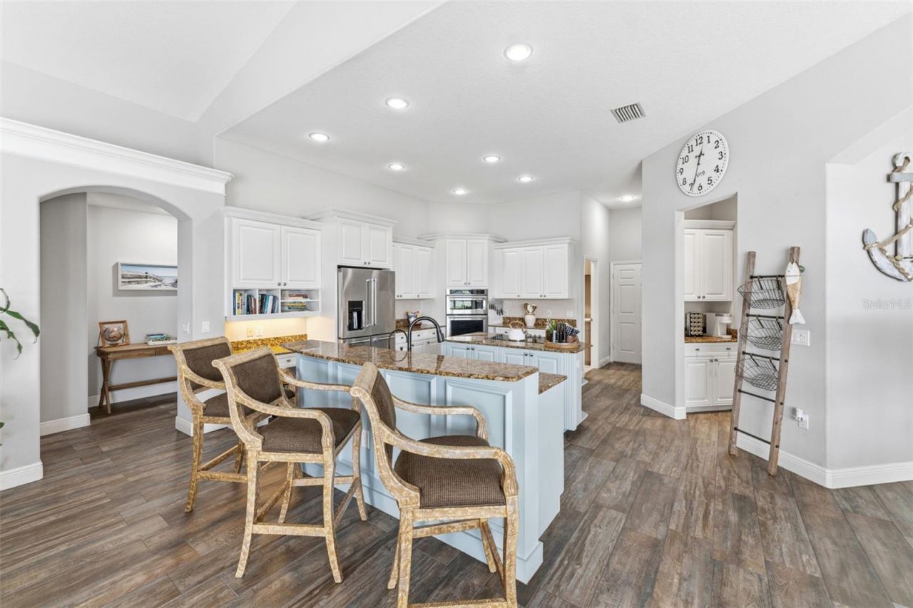 24355 Hideout Trail, Land O Lakes, FL 34639 Photo