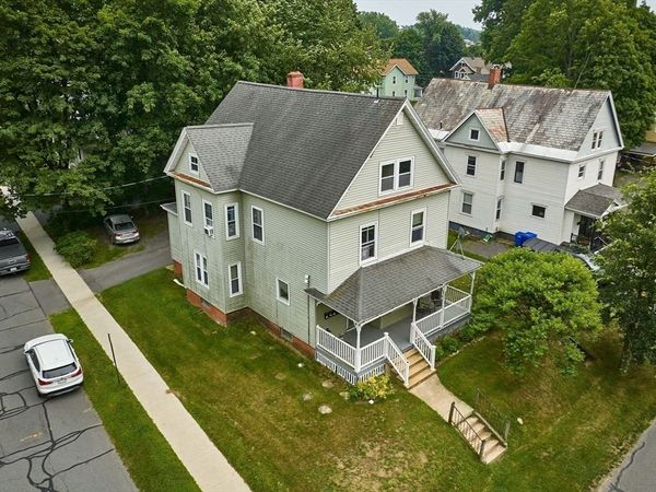 135 School St, Greenfield, MA 01301
