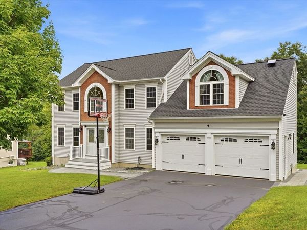 147 Roosevelt St, Fitchburg, MA 01420