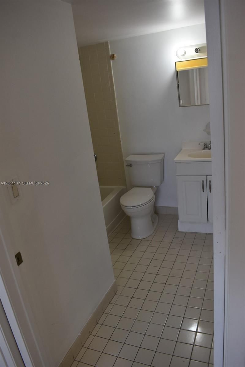 616 NW 26th Ave , Unit 210, Miami, FL 33125 Photo