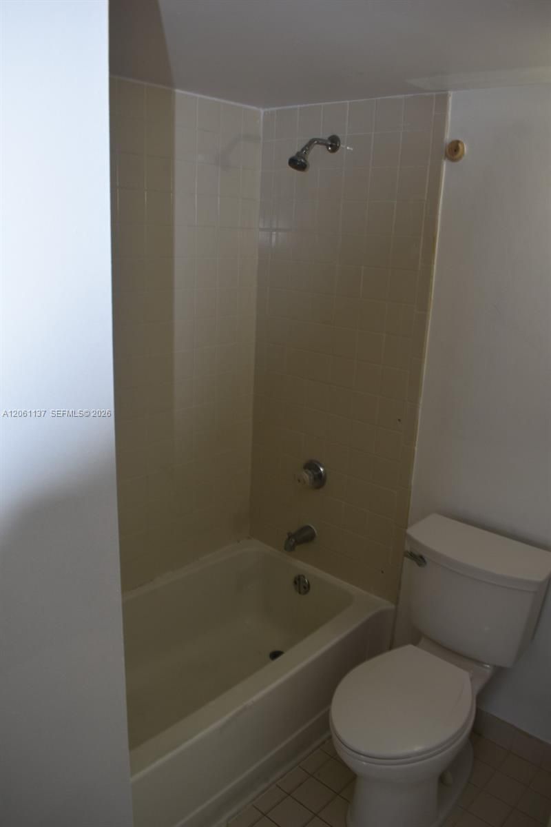 616 NW 26th Ave , Unit 210, Miami, FL 33125 Photo