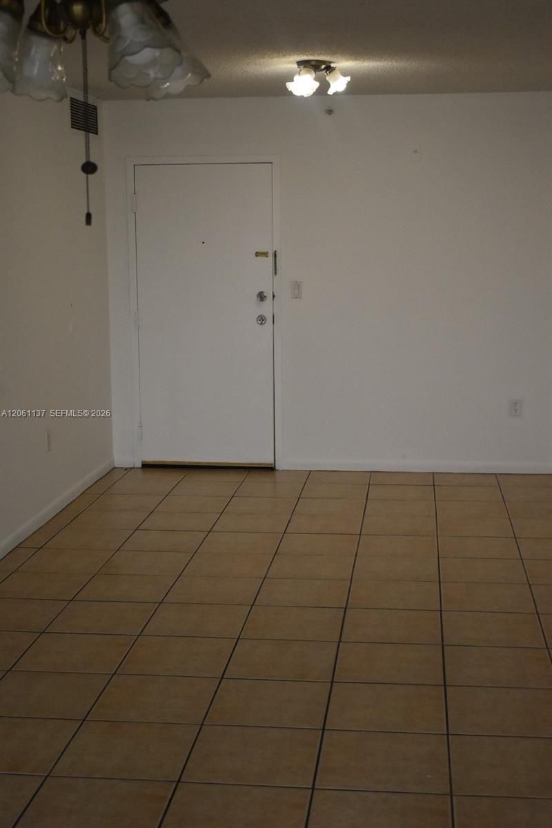 616 NW 26th Ave , Unit 210, Miami, FL 33125 Photo