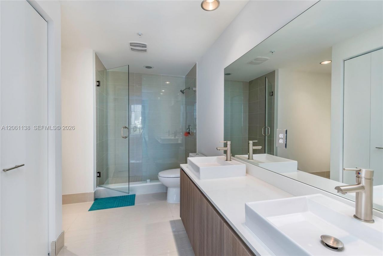 201 SW 17th Rd , Unit 509, Miami, FL 33129 Photo