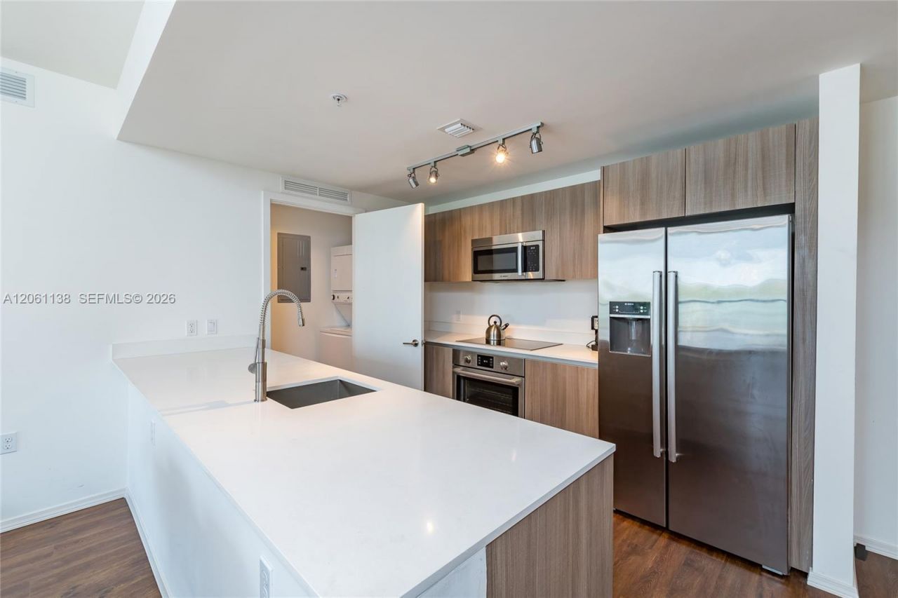 201 SW 17th Rd , Unit 509, Miami, FL 33129 Photo