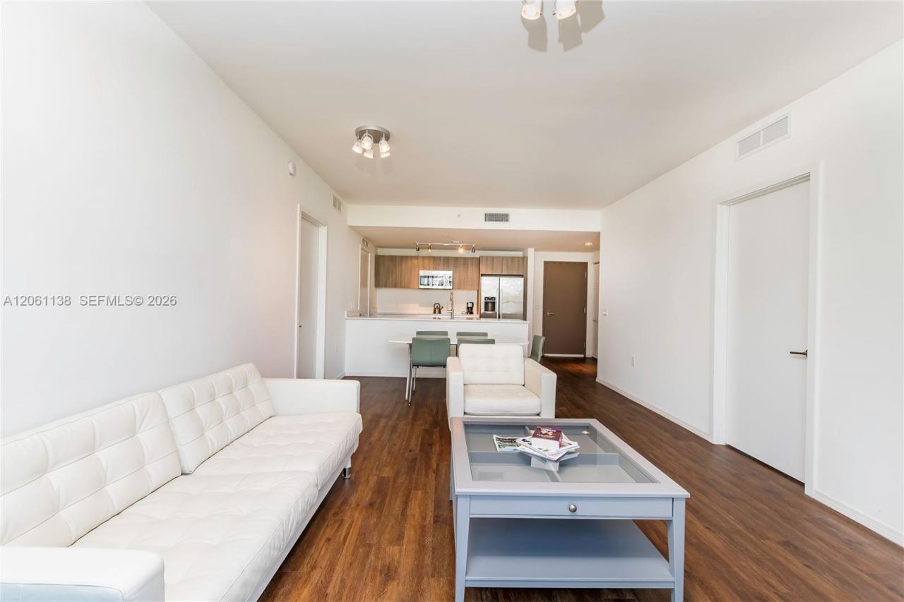 201 SW 17th Rd , Unit 509, Miami, FL 33129 Photo