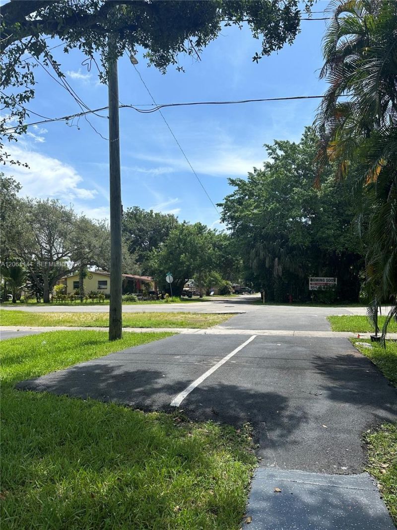 Please Call For Address, Fort Lauderdale, FL 33315 Photo